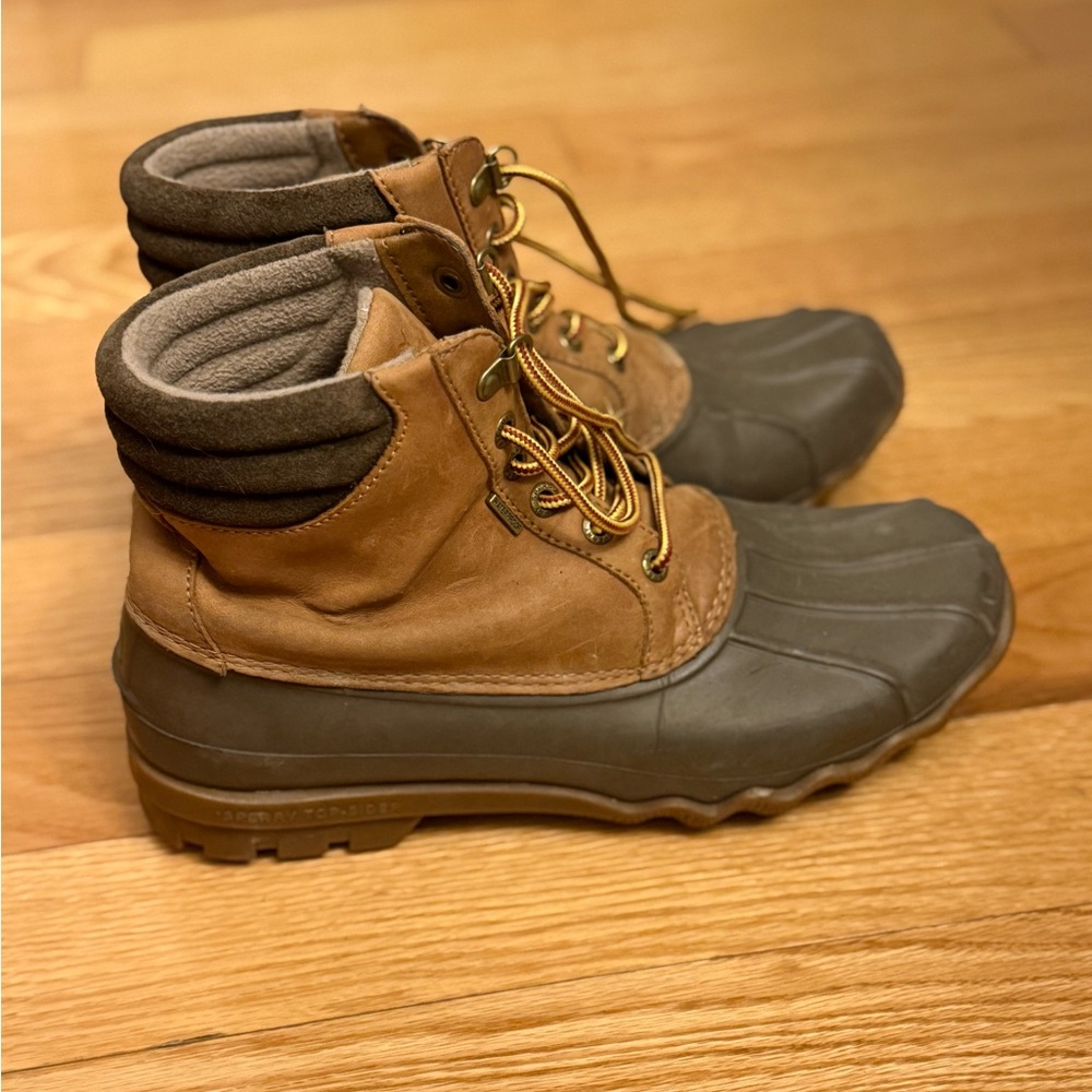 Sperry duck boots waterproof men’s size 8